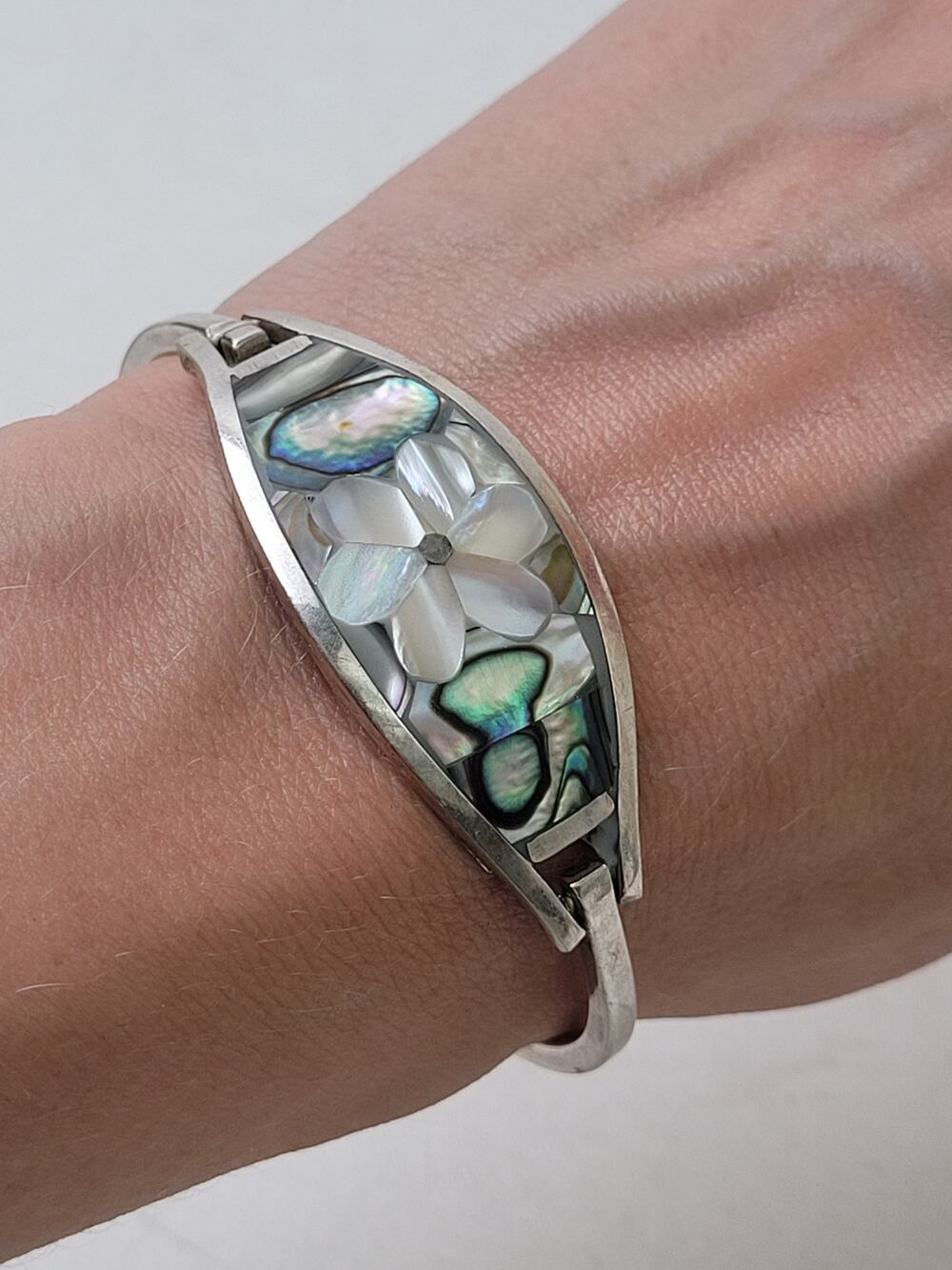 Sterling Silver Flower Design Abalone Shell Bracelet | 6 1/2" | Made in Mexico